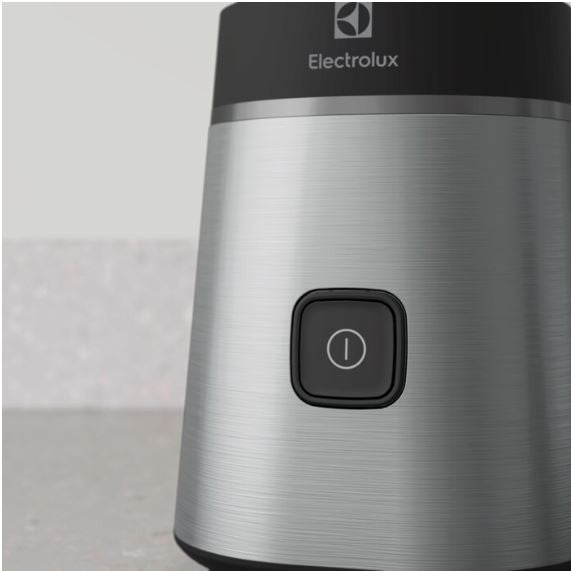 Blender kielichowy sportowy Electrolux Create 3 E3SB1-4ST - zdjecie 3